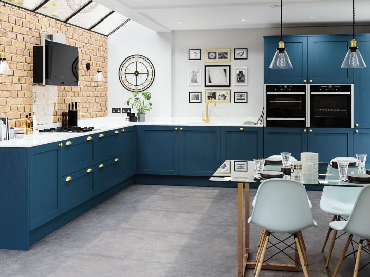 Contemporary fitted kitchen