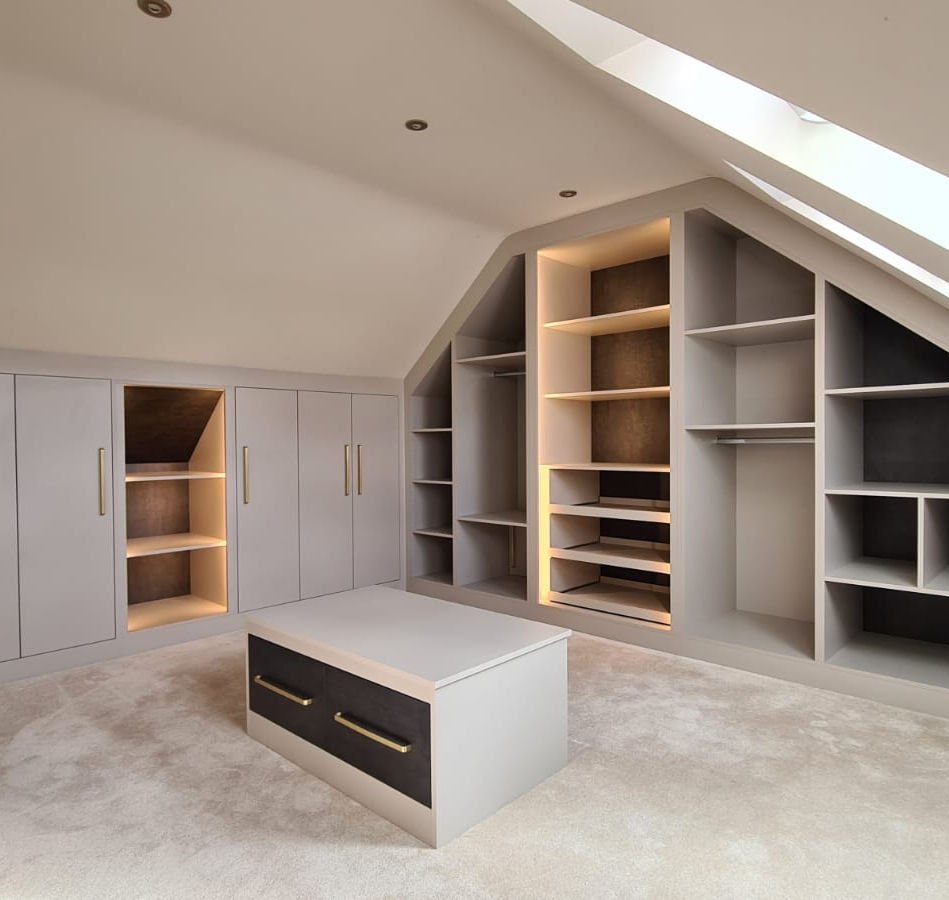 Bespoke fitted wardrobe by DTR Customs, Nottingham