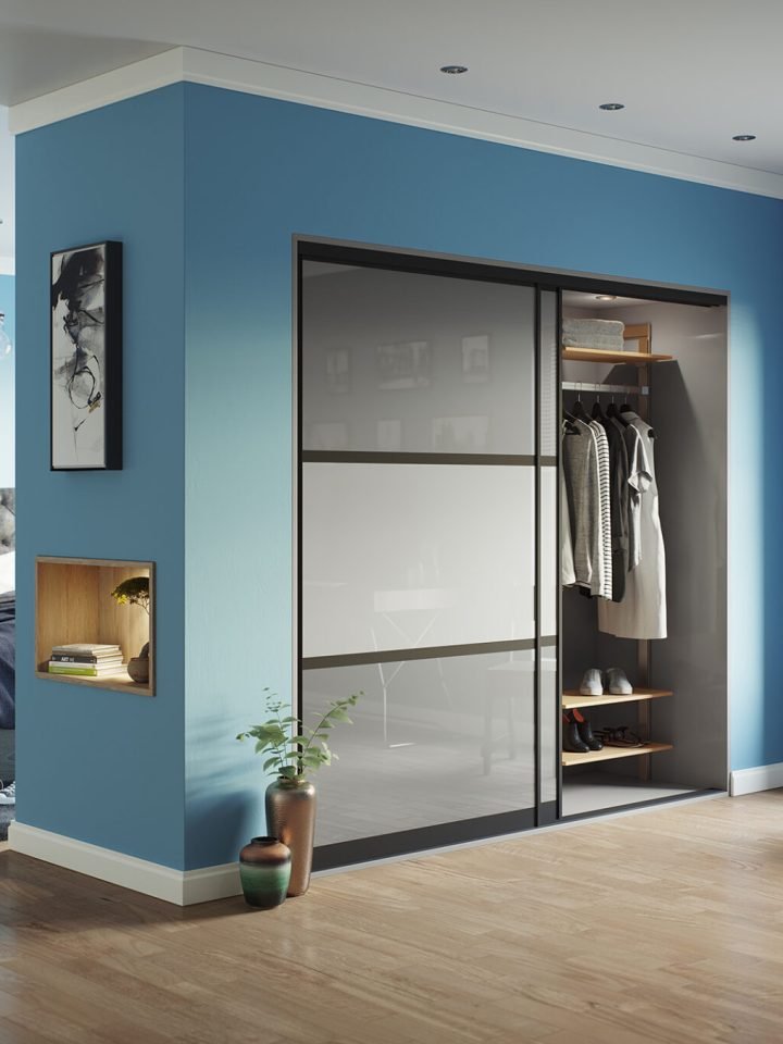 Bespoke fitted wardrobe by DTR Customs, Nottingham